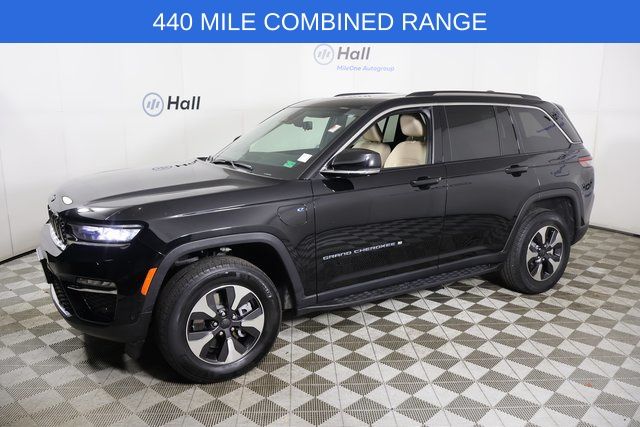 2023 Jeep Grand Cherokee 4xe's photo