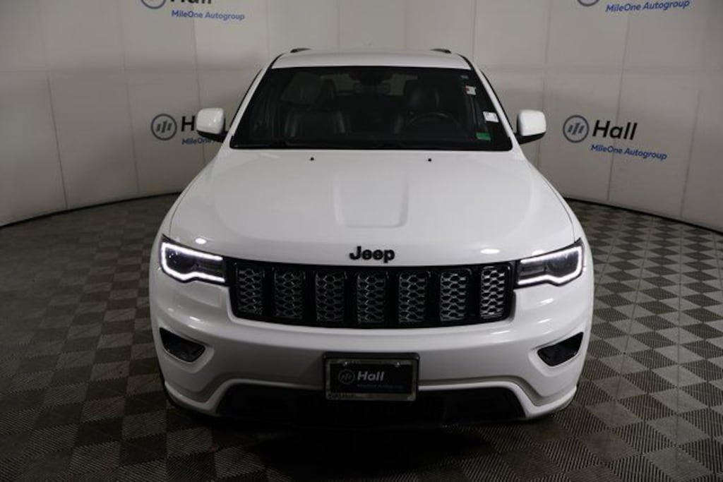 Used 2020 Jeep Grand Cherokee Altitude SUV