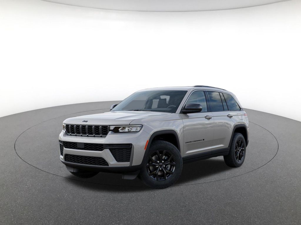 2026 Jeep Grand Cherokee Laredo Altitude 4x4's photo