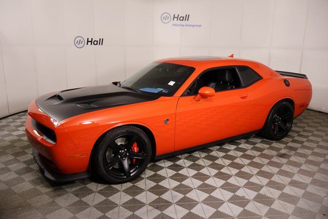 2017 Dodge Challenger SRT