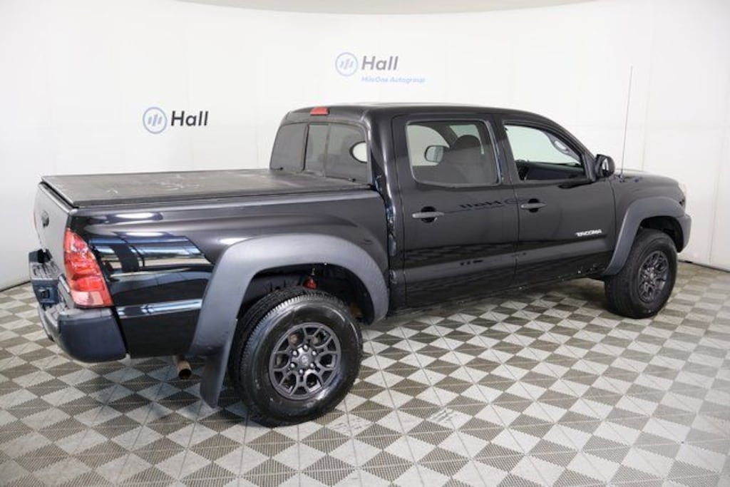 Used 2015 Toyota Tacoma Prerunner Truck