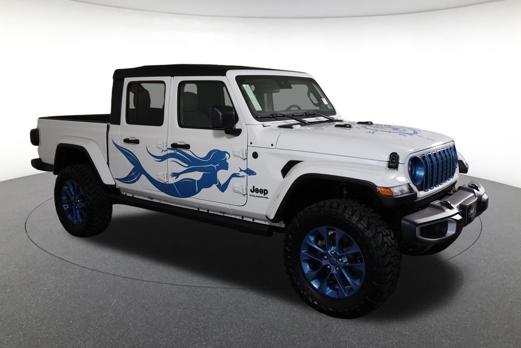 2025 Jeep Gladiator Sport S's photo