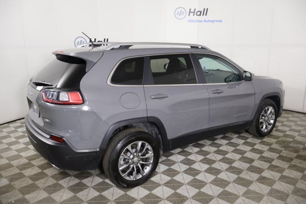 Used 2021 Jeep Cherokee Latitude Lux SUV