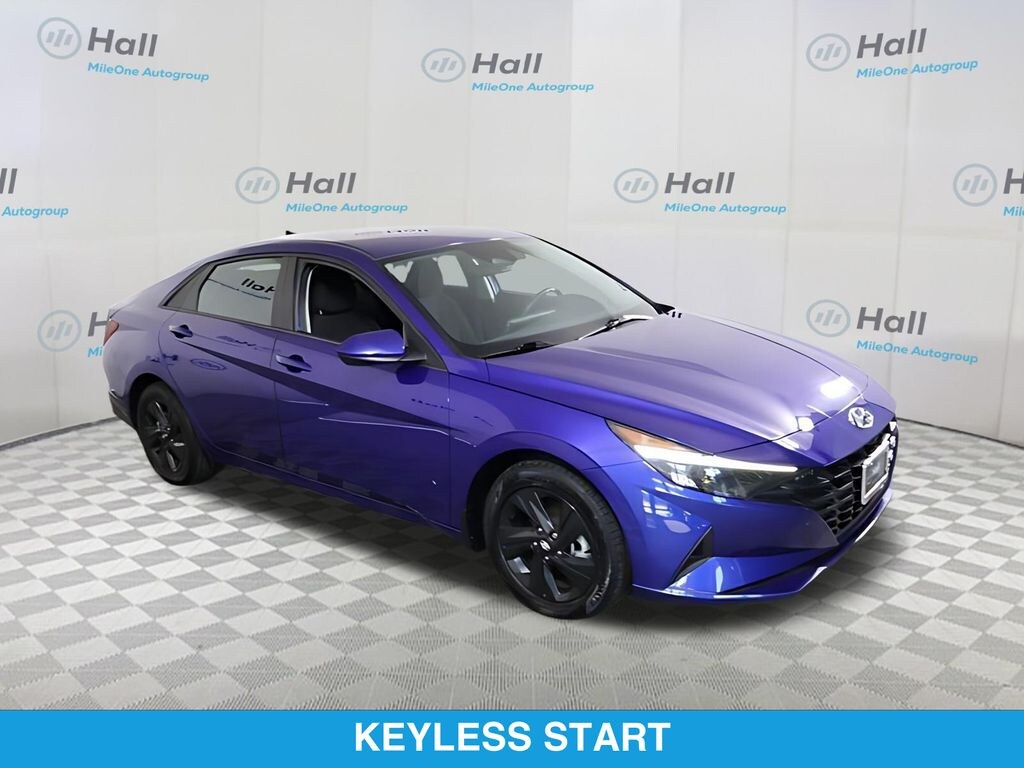 Used 2022 Hyundai Elantra Hybrid Blue Sedan