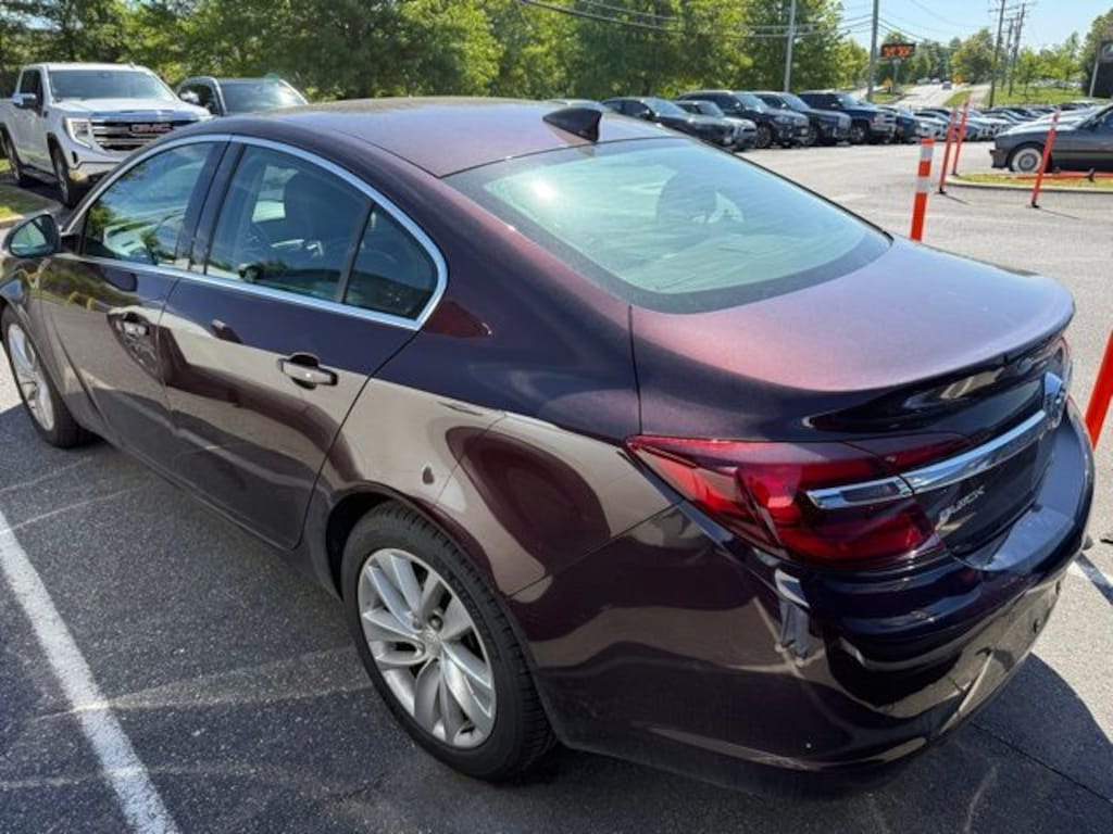 Used 2017 Buick Regal Premium II Sedan