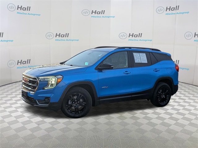 2024 GMC Terrain AT4's photo