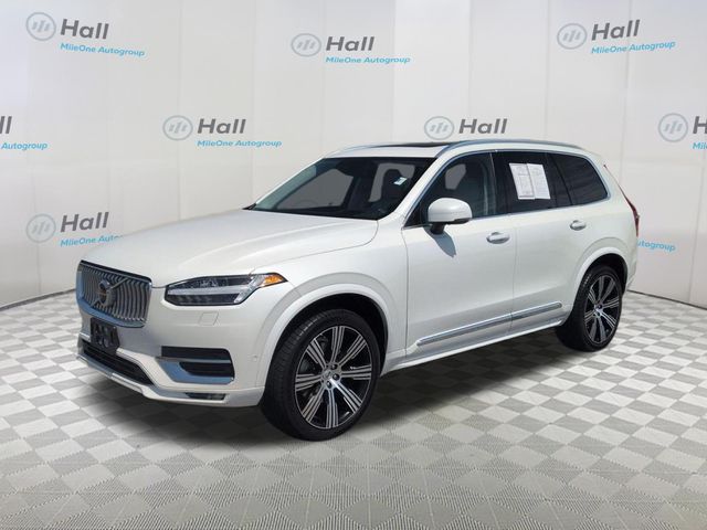 2022 Volvo XC90