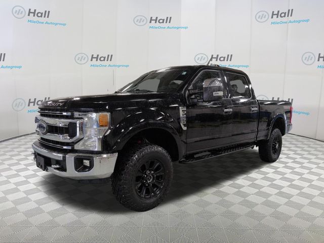 2021 Ford F-250 XLT 4x4 Crew Cab 6-3/4' Box's photo