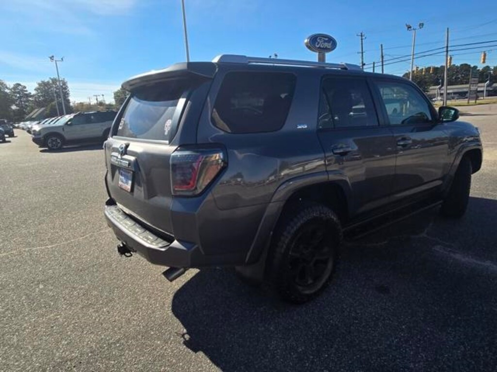 Used 2017 Toyota 4Runner SR5 SUV