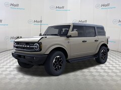 2026 Ford Bronco Outer Banks SUV