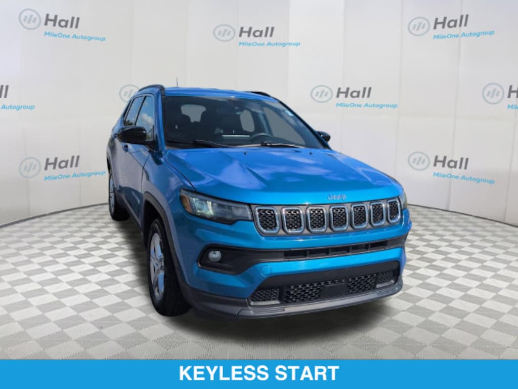 Used 2024 Jeep Compass Latitude SUV
