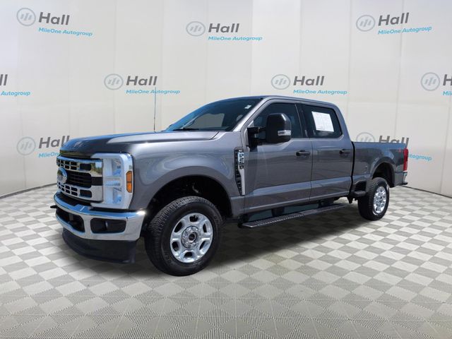 2025 Ford F-250 XLT 4x4 Crew Cab 6-3/4' Box's photo