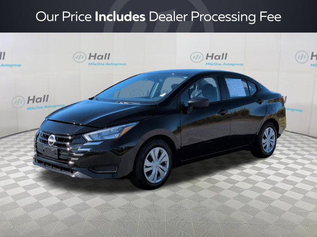 Nissan Versa