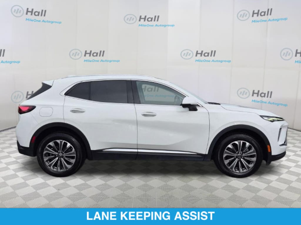 Used 2024 Buick Envision Preferred SUV