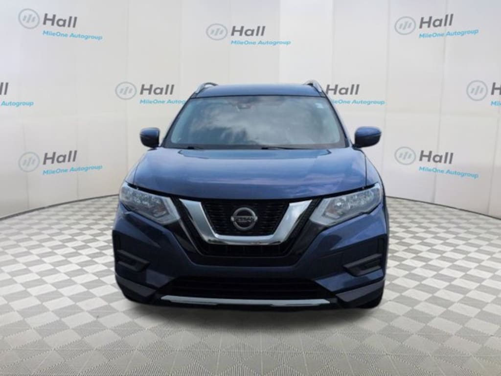 Used 2019 Nissan Rogue SV SUV