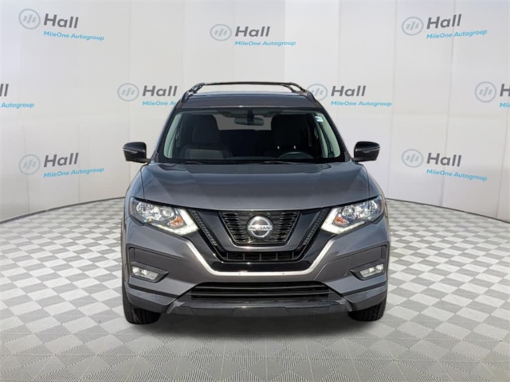 Used 2018 Nissan Rogue SV SUV