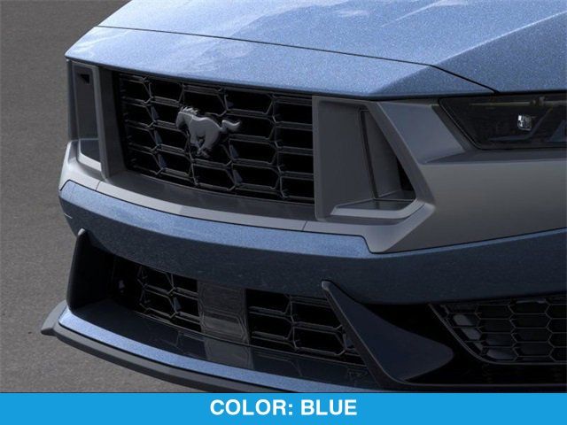 2025 Ford Mustang Dark Horse - Photo 17