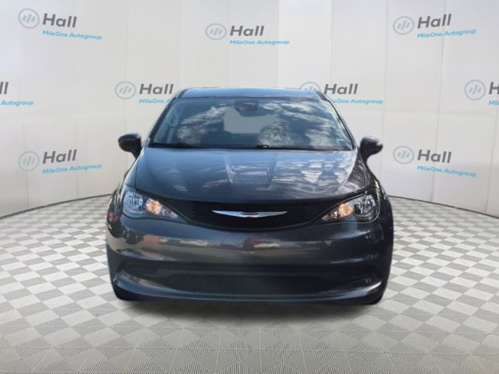 Used 2023 Chrysler Voyager LX Minivan/Van