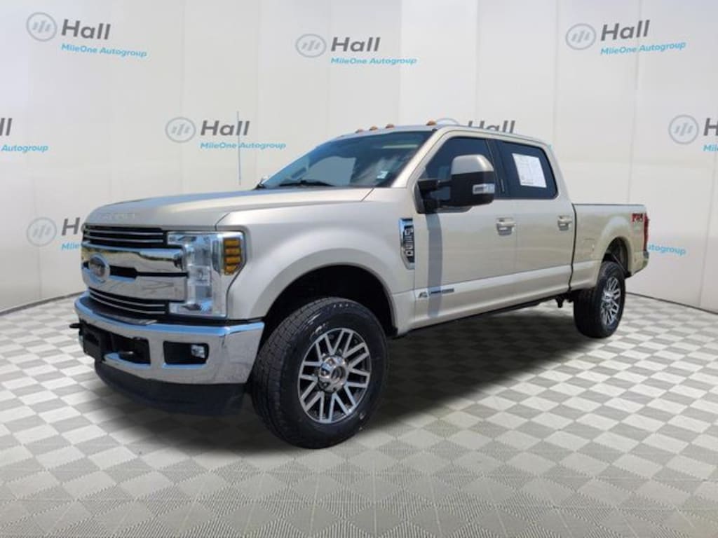 Used 2018 Ford F-250SD Lariat Truck