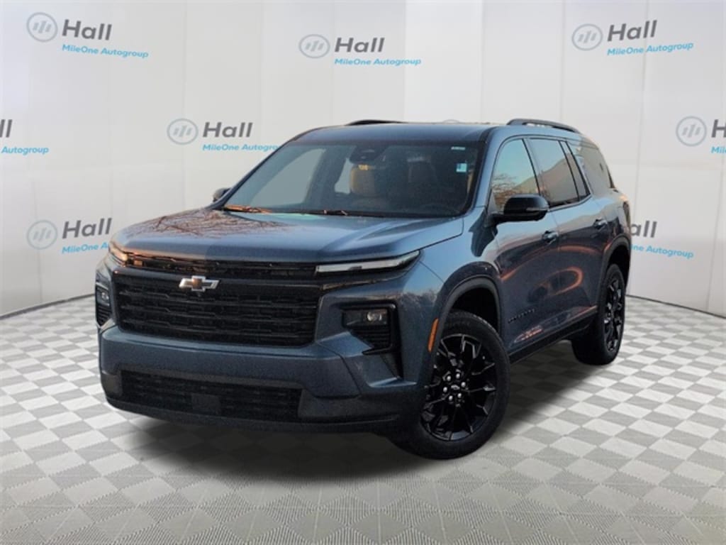 Used 2026 Chevrolet Traverse LT SUV