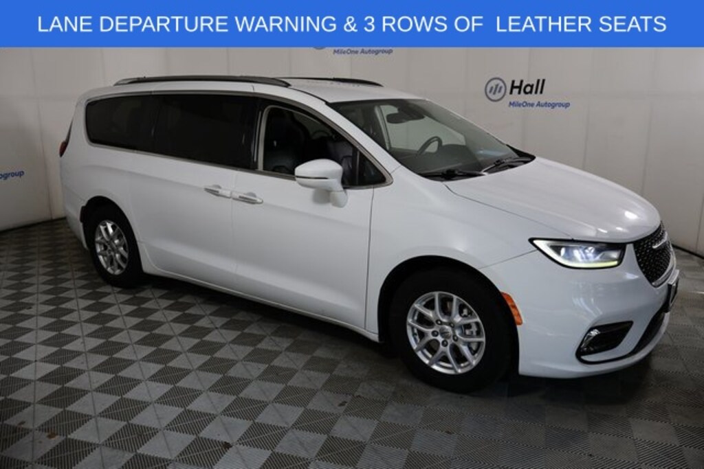 Used 2021 Chrysler Pacifica Touring L Minivan/Van