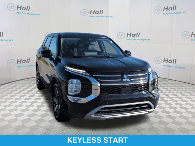 Used 2025 Mitsubishi Outlander SE SUV