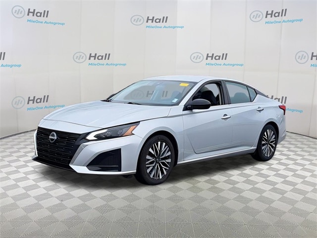 2024 Nissan Altima SV