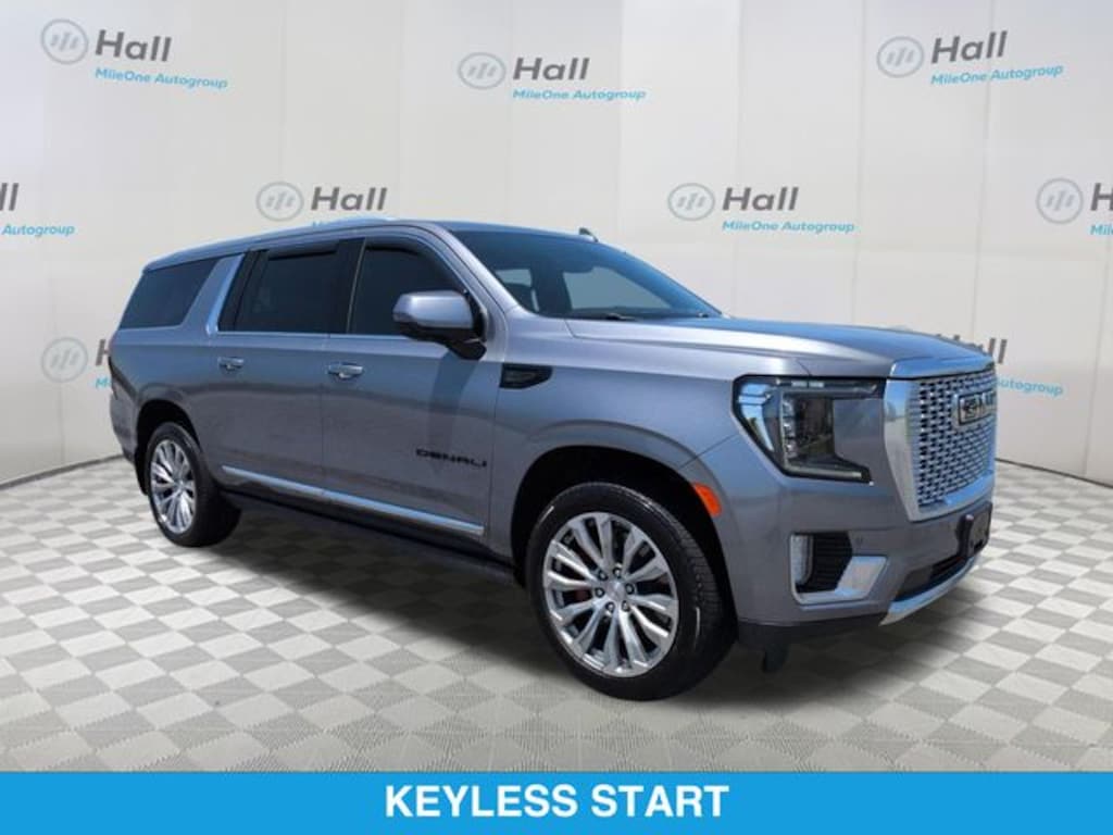 Used 2022 GMC Yukon XL Denali SUV