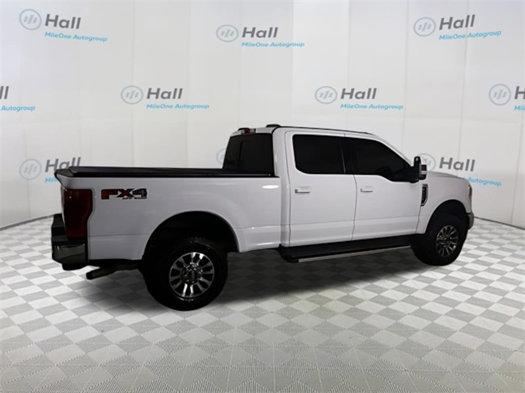 Used 2022 Ford F-250SD Lariat Truck