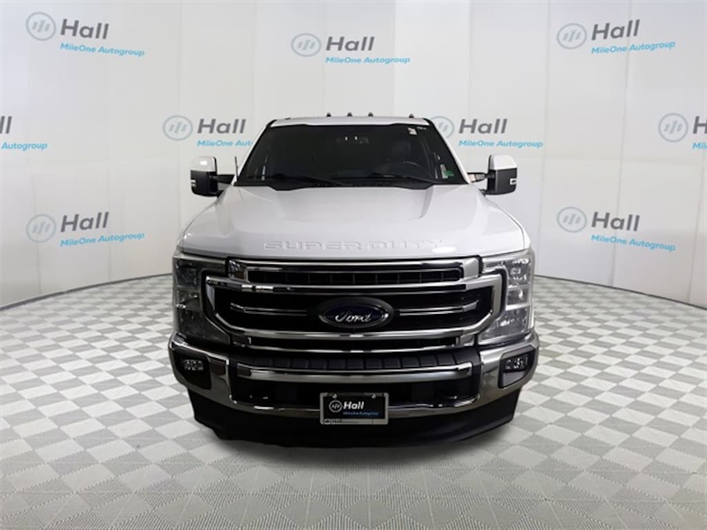Used 2022 Ford F-250SD Lariat Truck