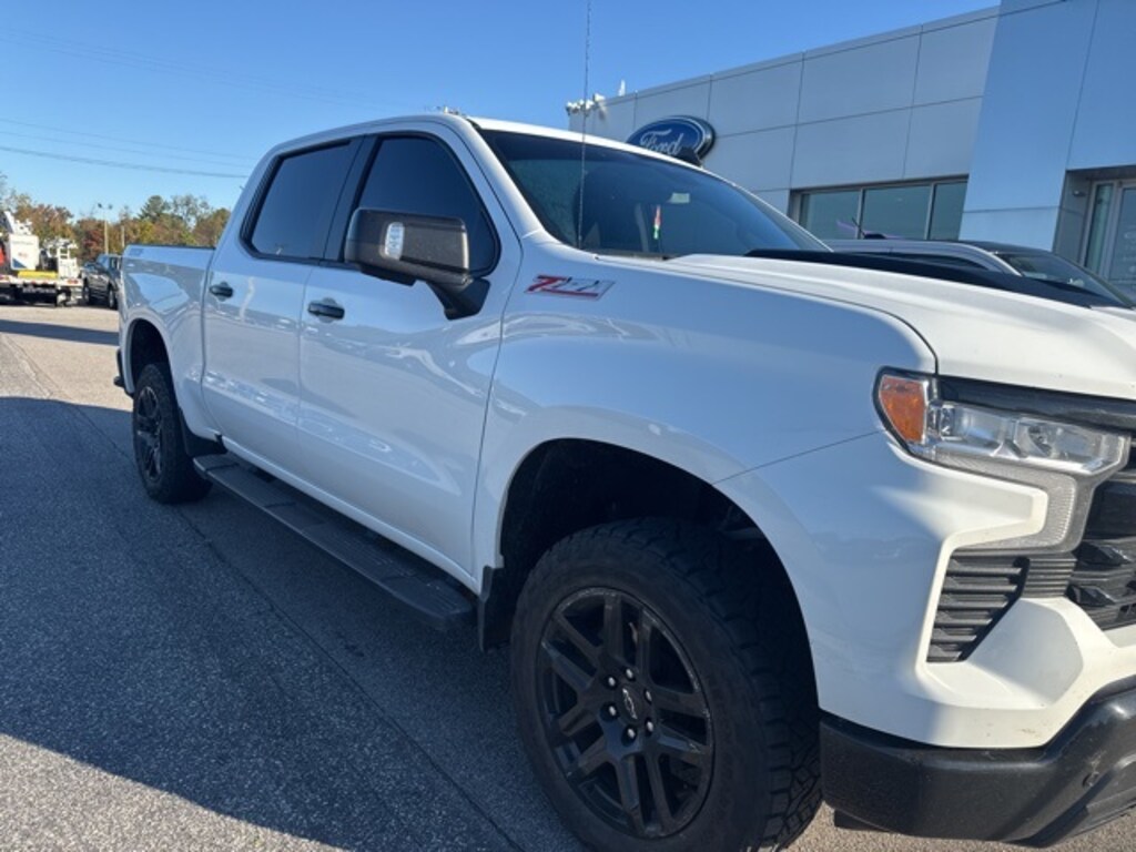 Used 2024 Chevrolet Silverado 1500 LT Trail Boss Truck