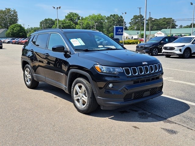 Used 2024 Jeep Compass Latitude with VIN 3C4NJDBN9RT599211 for sale in Elizabeth City, NC