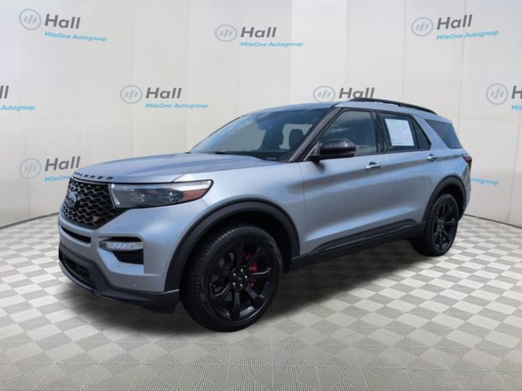 Used 2024 Ford Explorer ST SUV