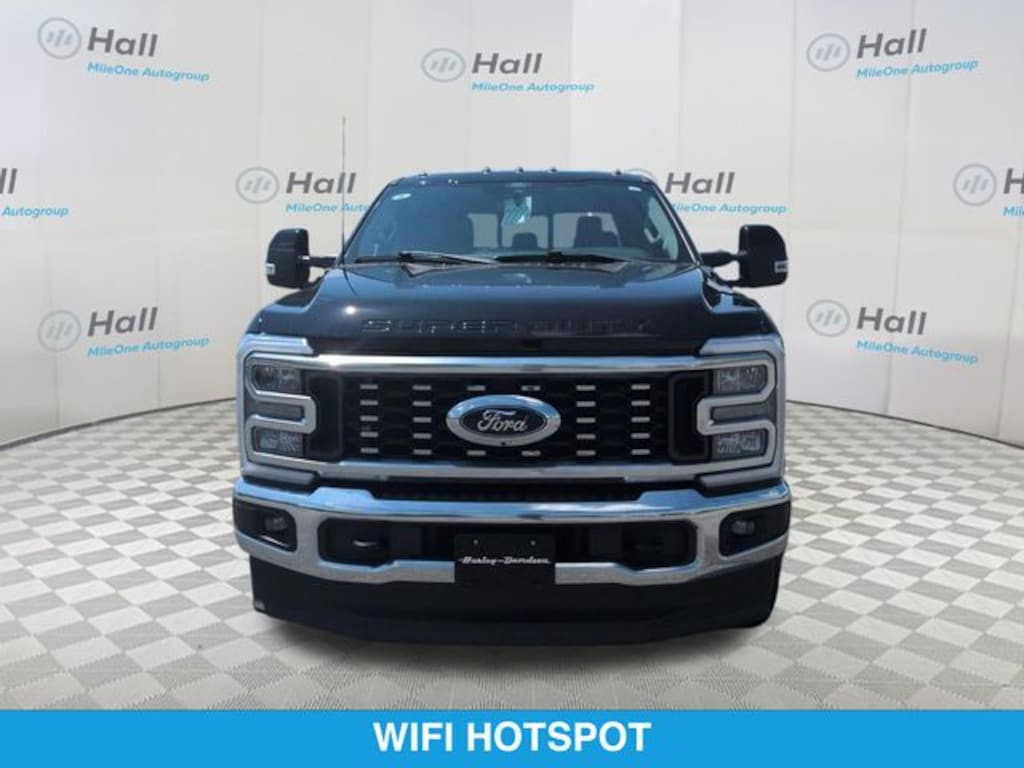 Used 2024 Ford F-350SD Lariat Truck