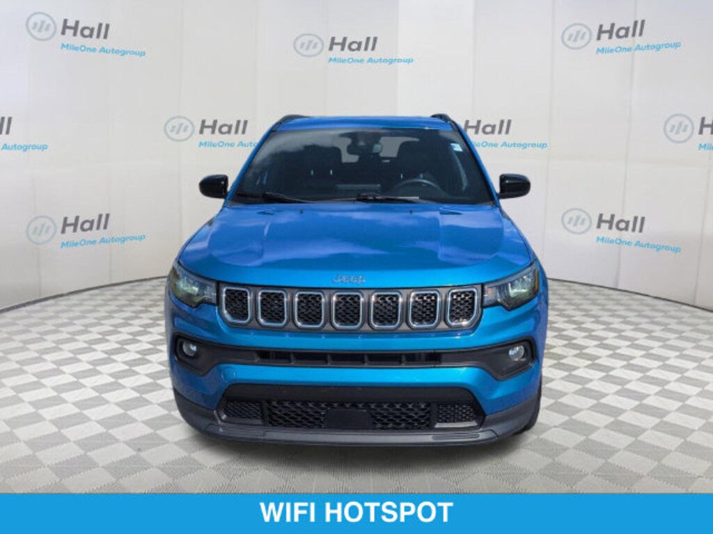 Used 2024 Jeep Compass Latitude SUV