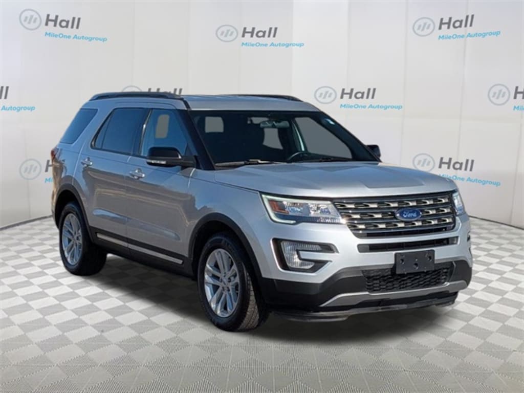 Used 2017 Ford Explorer XLT SUV