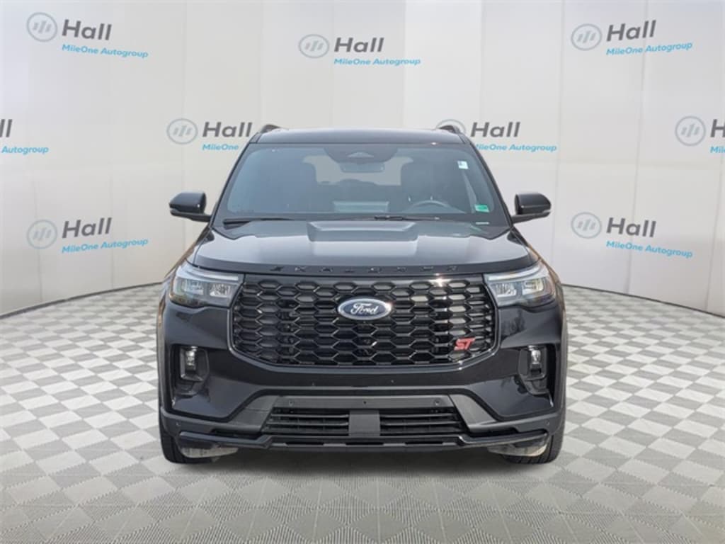 Used 2025 Ford Explorer ST SUV