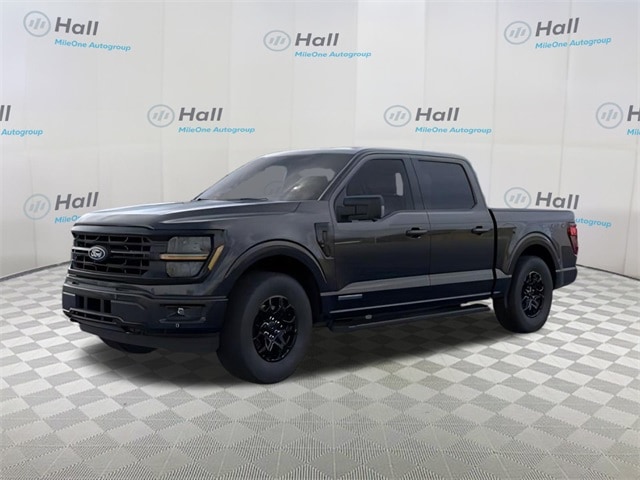 2025 Ford F-150 XLT's photo