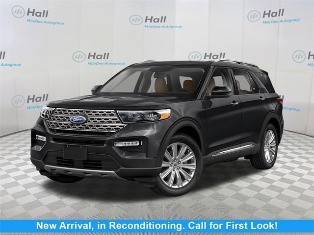 2022 Ford Explorer Limited's photo