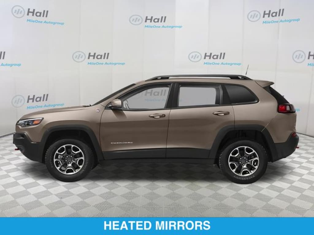 Used 2019 Jeep Cherokee Trailhawk SUV