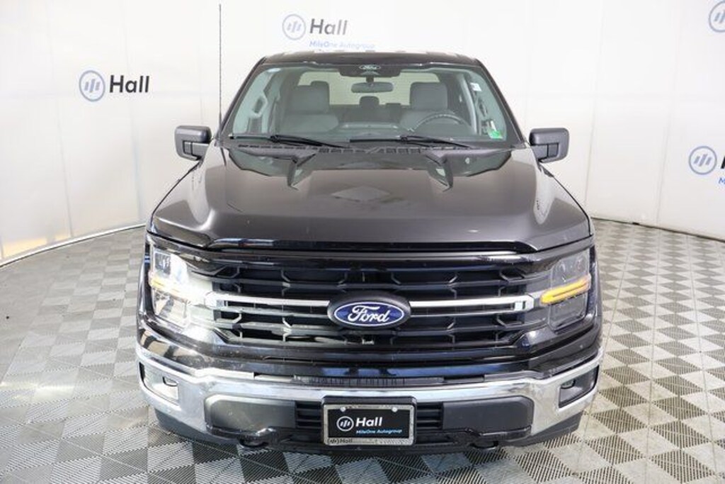 Used 2025 Ford F-150 XLT Truck