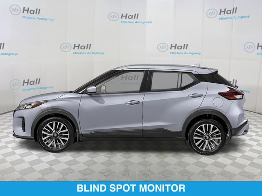 Used 2024 Nissan Kicks SV SUV