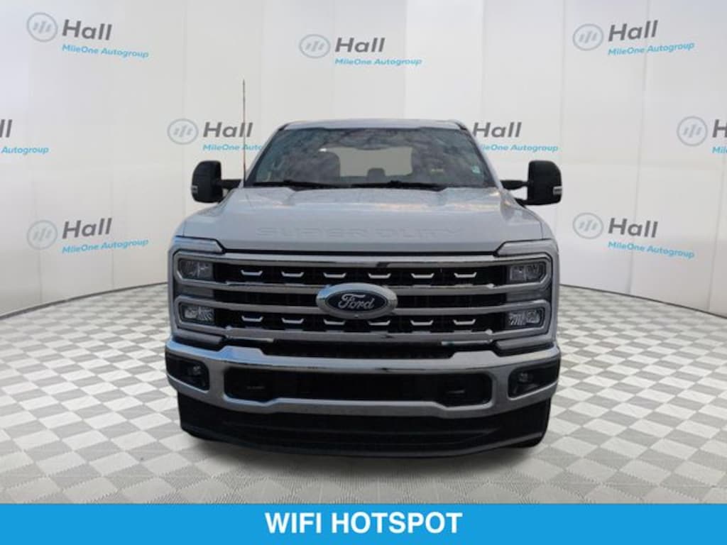 Used 2026 Ford F-250SD Lariat Truck