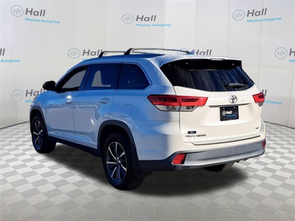 Used 2019 Toyota Highlander XLE SUV