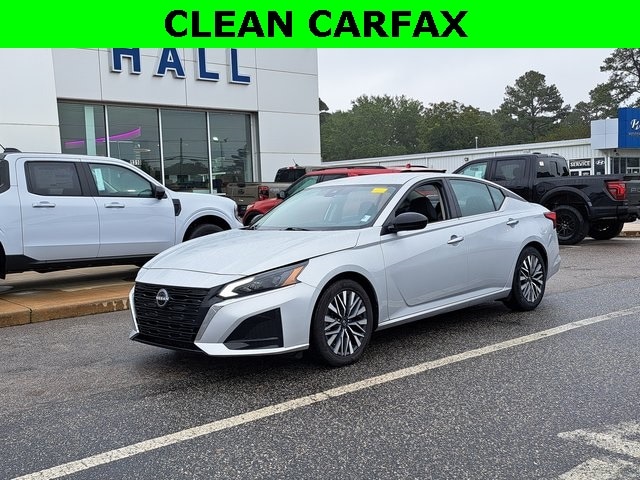 2024 Nissan Altima SV