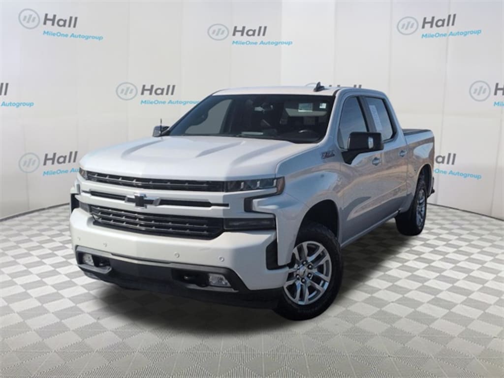 Used 2020 Chevrolet Silverado 1500 RST Truck