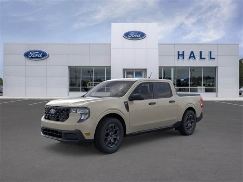 New 2025 Ford Maverick XLT Truck