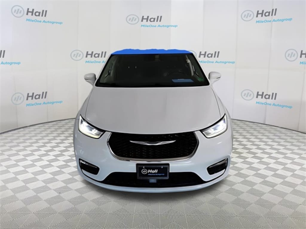 Used 2021 Chrysler Pacifica Touring L Minivan/Van