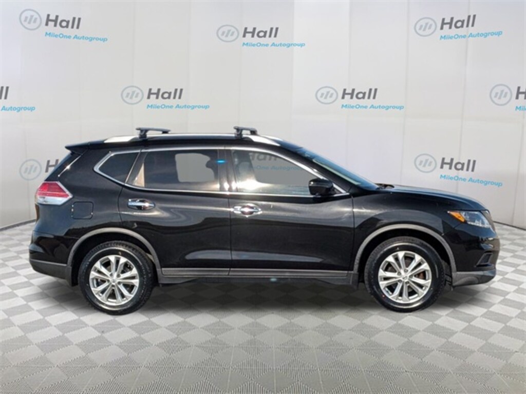 Used 2016 Nissan Rogue SV SUV