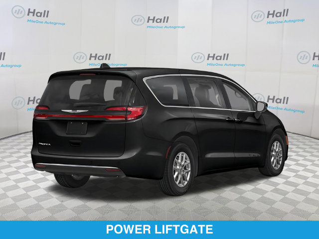 Used 2024 Chrysler Pacifica Touring L Minivan/Van